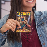 Carte Postale Le trésor de One-Eyed Willy<br><div class="desc">Les Goonies | Découvrez cet art théâtral des goonies devant le trésor de One-Eyed Willie !</div>