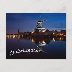 Carte Postale Leidschendam moulin à vent avec réflexion la nuit