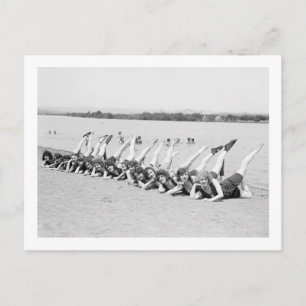 Carte Postale Les filles dansantes des années 1920