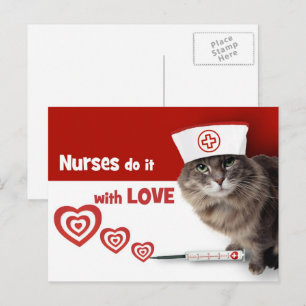 Carte Postale Les infirmières le font avec amour. Drôle Kitty 