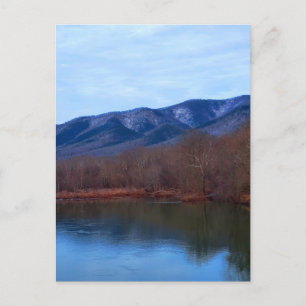 Carte Postale Les montagnes et le paysage du lac d'hiver