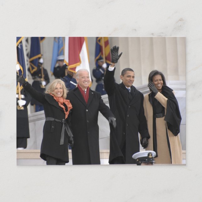 Carte Postale Les Obama ^ Les Bidens (Devant)