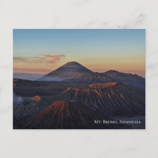 Carte Postale Lever de soleil à l'aube sur le mont Bromo Indonés