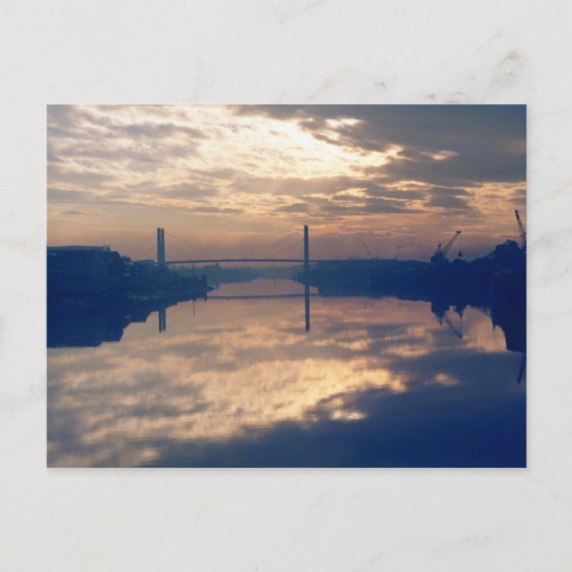 Carte Postale Lever du soleil, rivière Usk, Newport, lun. novemb (Devant)