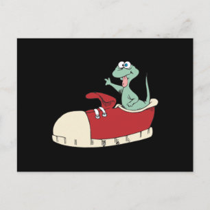 Carte Postale lézard dans une chaussure de sport