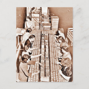 Carte Postale Ligne d'assemblage du Plante de la Défense