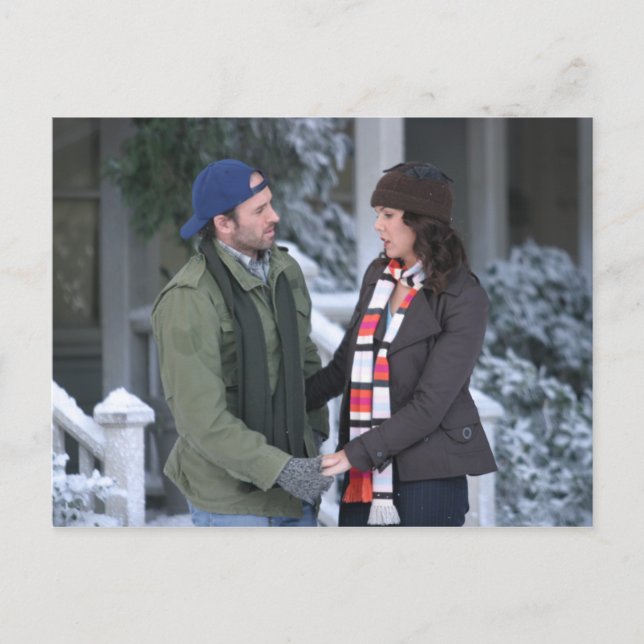 Carte Postale Lorelai & Luke Holding Hands in the Snow (Devant)