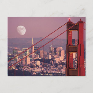 Carte Postale Lune au-dessus de la porte