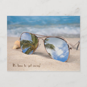 Carte Postale lunettes de soleil de voyage tropical réflexion
