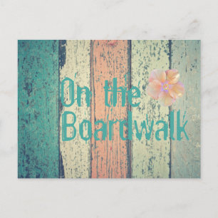 Carte Postale Maison de plage en bois peint côté océan rayé