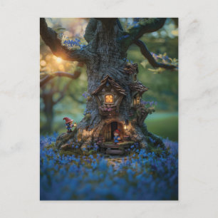 Carte Postale Maison Gnome dans un arbre entouré de cloches bleu