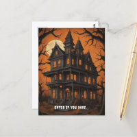 Maison hantée à Halloween de nuit