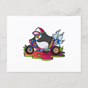 Carte Postale Manchot en motard avec moto