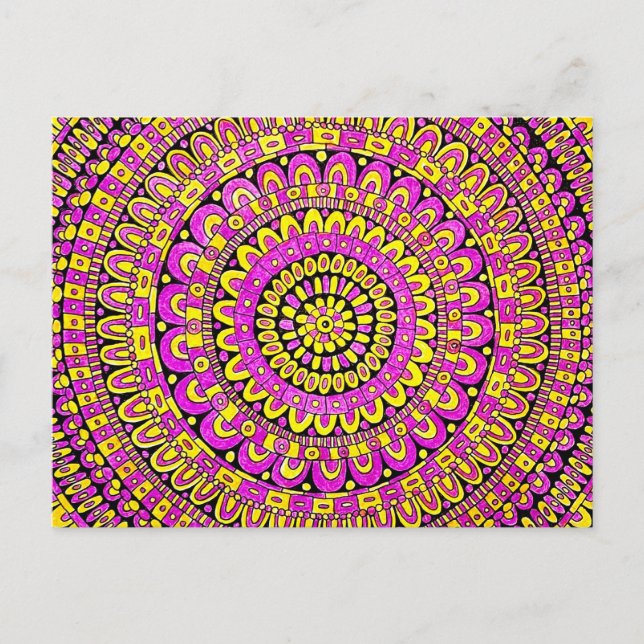 Carte Postale Mandala couleur jaune violet dessiné à la main (Devant)