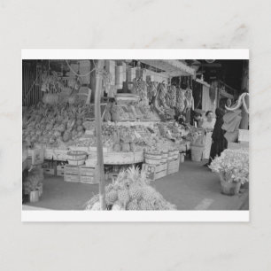 Carte Postale Marché français stand de fruits Juin 1936.jpg
