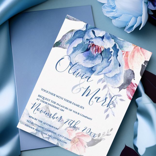 Carte Postale Mariage de script Floral Aquarelle Bleue (Blue Watercolor Floral Script Wedding Invitation Postcard )