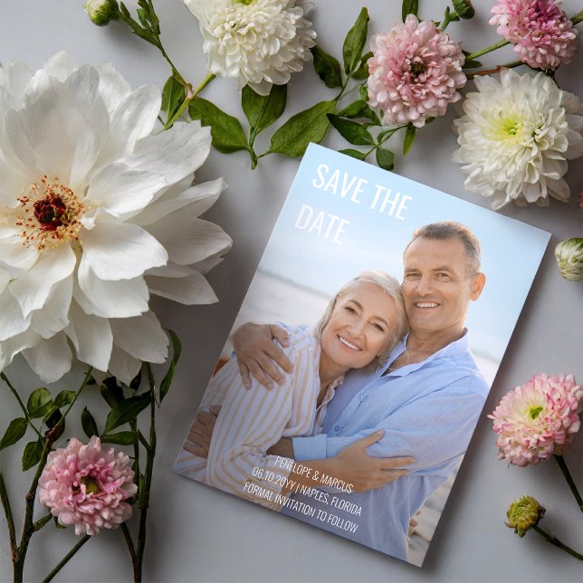 Carte Postale Mariage photo radiant heureux Enregistrer la date (Créateur téléchargé)