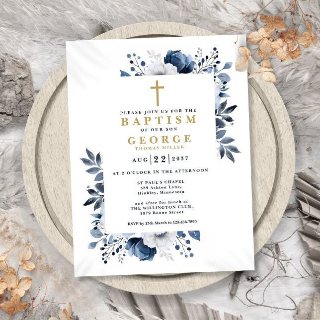 Carte Postale Marine Bleu Élégant Floral moderne Baptême Invitat (Navy Blue Elegant Modern Floral Baptism Invitation Postcard)