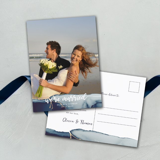 Carte Postale Marine mariée photo moderne Elopement Faire-part (navy blue elopement announcement postcard beach wedding photo modern minimalist elegant romantic)