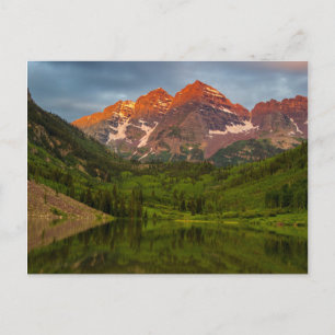 Carte Postale Maroon Bells se reflètent dans le lac Maroon calme