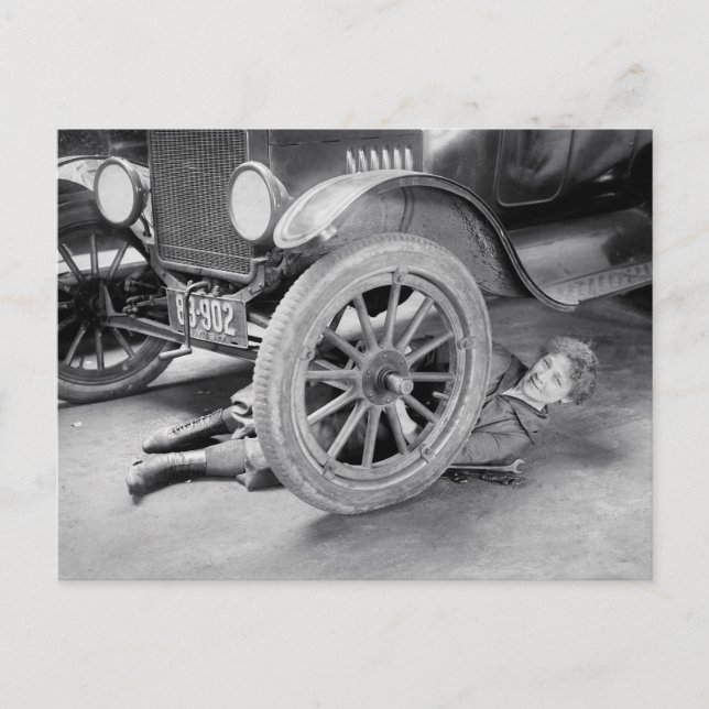 Carte Postale Mécanicienne, 1920 (Devant)