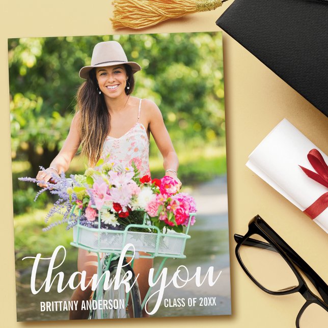 Carte Postale Merci de graduation moderne photo Grad (Customize to change your personalized text size or text style.)