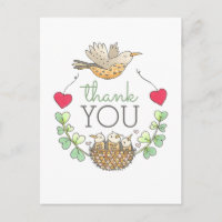 Merci de nid d'oiseaux mignon