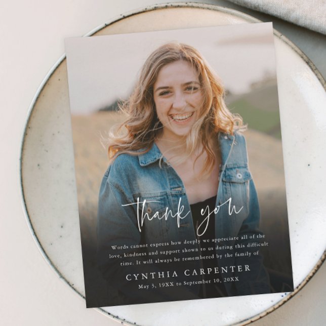 Carte Postale Merci photo du mémorial funéraire moderne (Modern script simple photo memorial thank you postcard.)