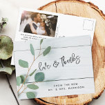 Carte Postale Merci photo russe Mariage Eucalyptus<br><div class="desc">Remerciez avec style avec ces photos élégantes d'eucalyptus posé sur la texture bois rustique clair très tendance mariage merci cartes postales. Ce design est facile à personnaliser avec votre libellé d'événement spécial,  votre photo mariage préférée et vos invités seront ravis quand ils reçoivent ces fabuleuses cartes postales.</div>