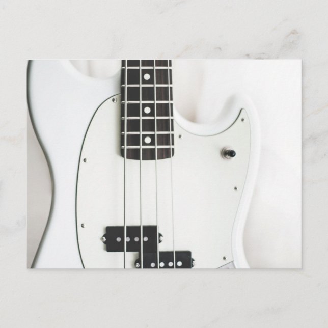 Carte Postale Merveilleuse basse guitare (Devant)