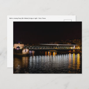 Carte Postale Métro traversant le pont Bir-Hakeim la nuit