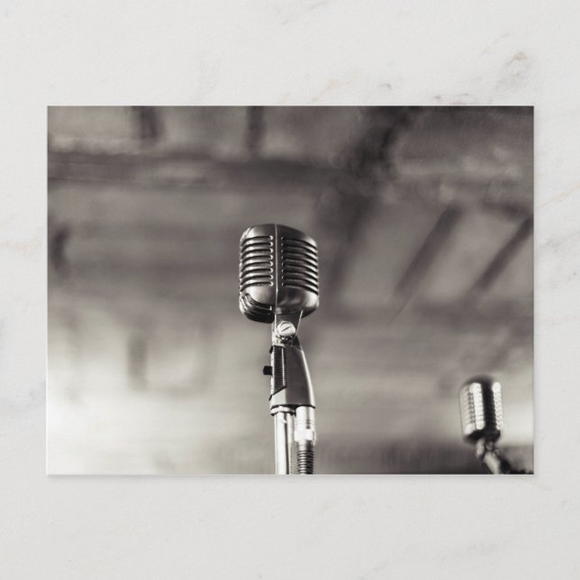 Carte Postale Microphone audiophile vintage noir et blanc (Devant)