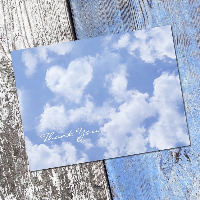 Carte Postale Mignonne Nuage En Forme De Coeur Dans Le Ciel Bleu (Créateur téléchargé)
