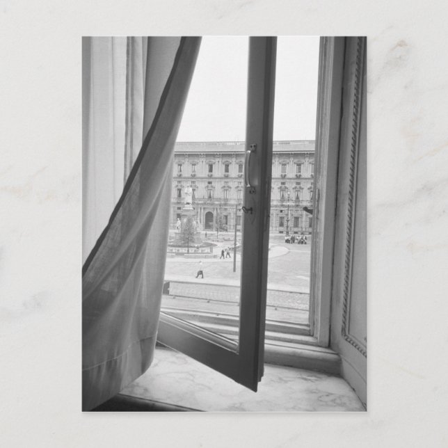 Carte Postale Milano Italie, vue depuis La Scala Opera Window (Devant)