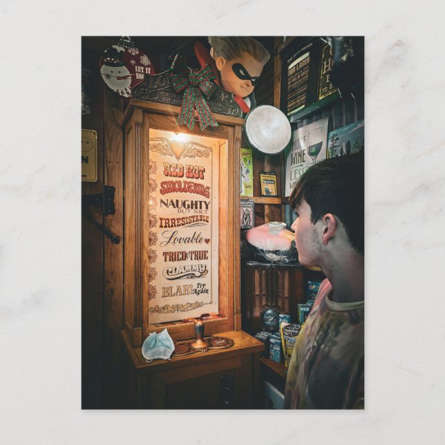 Carte Postale Miniature Cabinet de Curiosités avec Affichage de  (Devant)