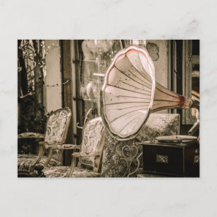 Carte Postale Mobilier vintage ancien et Gramophone