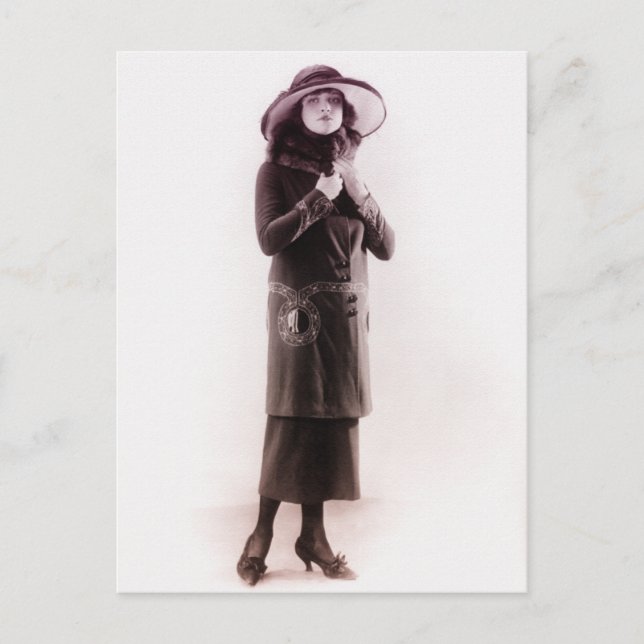 Carte Postale Mode des années 1920 (Devant)