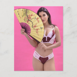 Carte Postale Modèle de lingerie chaude