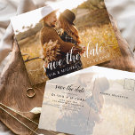 Carte Postale Moderne Enregistrer la date Blanc photo manuscrite<br><div class="desc">Mariage écrit à la main Enregistrer les cartes de dates qui ont une photo sur le devant et le dos. Les cartes Save the Date Fall, Automne, Hiver, Printemps ou Été contiennent une typographie manuscrite moderne lettrée cursive qui sont élégantes, simples et modernes à utiliser après que vous minimaliste simple...</div>