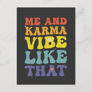Carte Postale Moi et Karma vibrons comme ça Funny Groovy Vintage