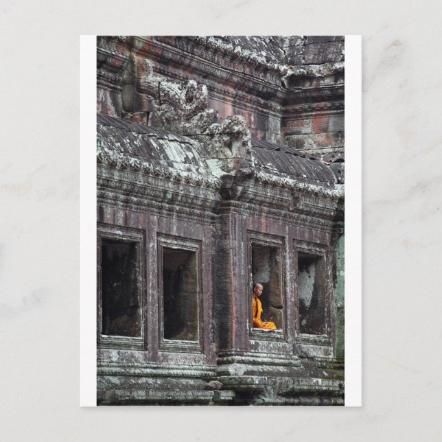 Carte Postale Moine bouddhiste méditant le temple d'Angkor Vat (Devant)