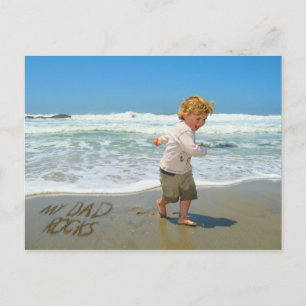 Carte Postale Mon père Rocks ! Amusant d'écriture de sable sur l