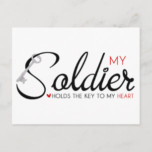 Carte Postale Mon soldat tient la clé de mon coeur
