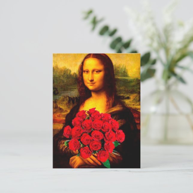 Carte Postale Mona Lisa tenant des roses rouges Leonardo Da Vinc (Debout devant)