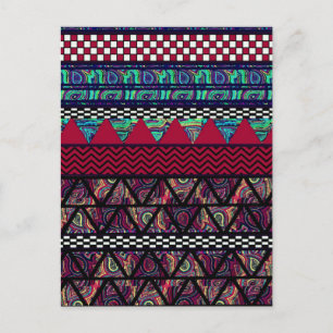 Carte Postale Motif des bandes tribales de Maroon Peacock Boho