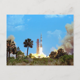 Carte Postale NASA Apollo 16 Saturn V lancement de fusée