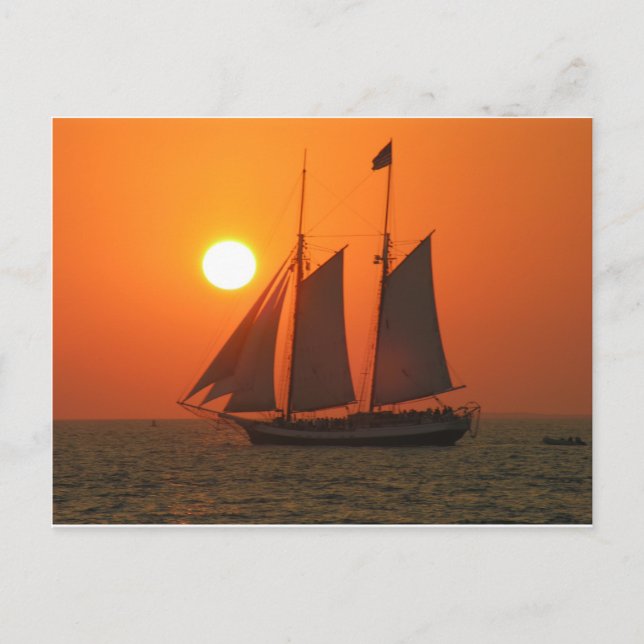 Carte Postale Naviguer dans le coucher du soleil (Devant)