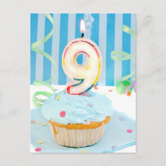 Carte Postale Ninth birthday candles on frosted cake in blue (Devant)