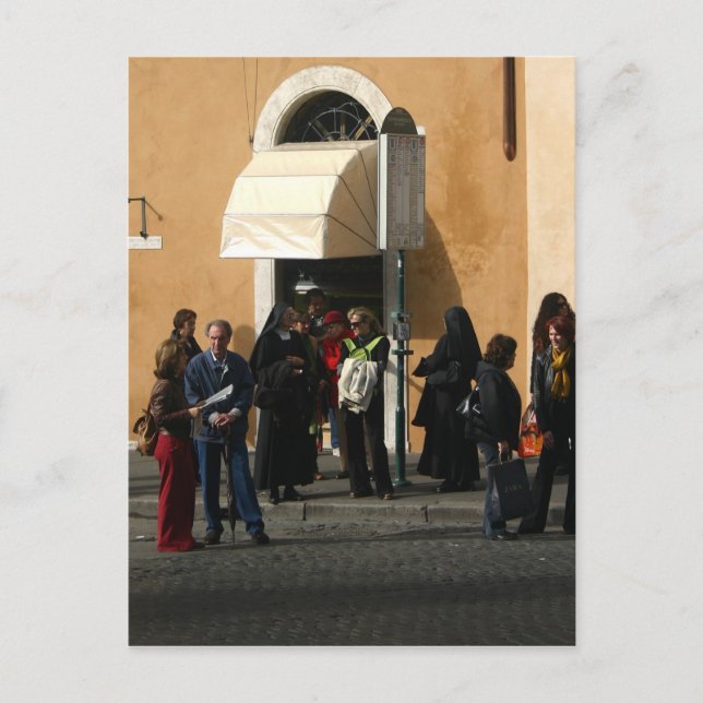 Carte Postale Nonnes à l'arrêt d'autobus (Devant)