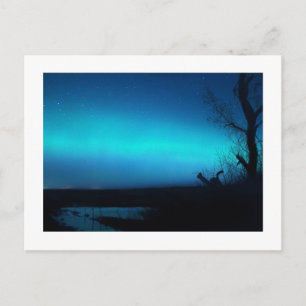 Carte Postale Northern Lights et un étang